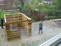 Reportages: De opbouw van een tuinhuisje.